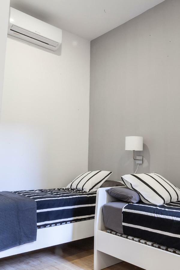 Plaza Redonda Center Apartment Valencia Exterior photo